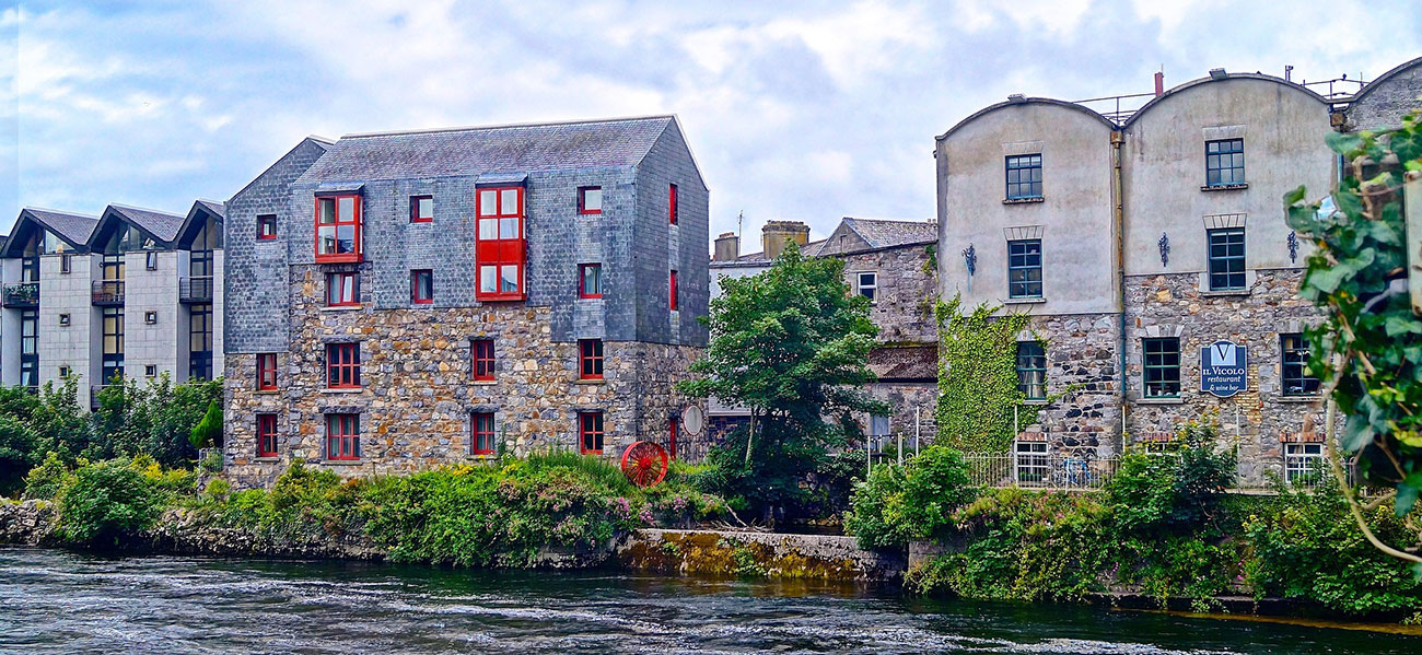 athas tours river corrib